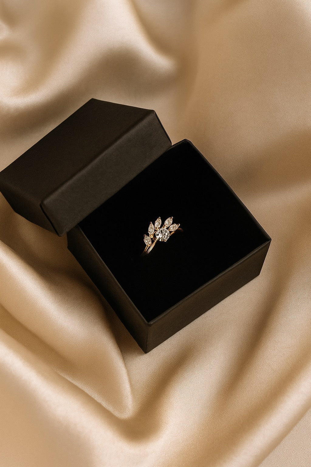 π Classic Gold Ring with White Jewels